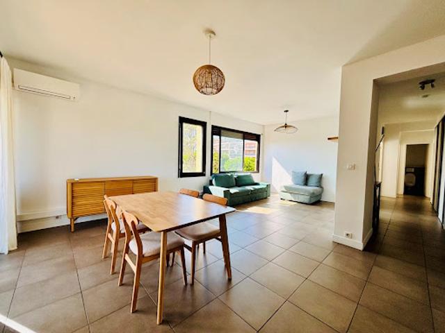 Location Appartement 3 pièces 83.55 m2 Nice