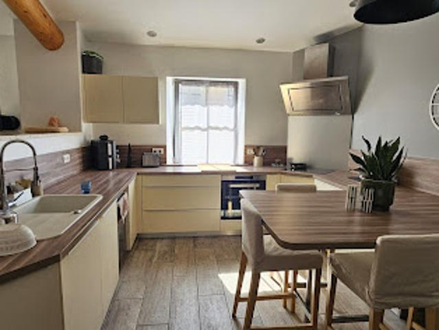 Location Appartement 3 pièces 83.12 m2 Mane