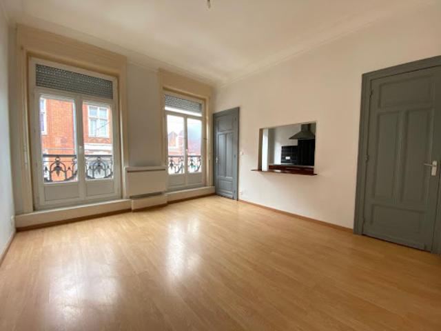 Location Appartement 3 pièces 83 m2 Armentieres