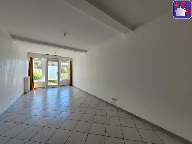 Location Appartement 3 pièces 83 m2 La Bastide de Sérou