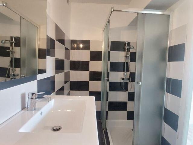 Location Appartement 3 pièces 83m²