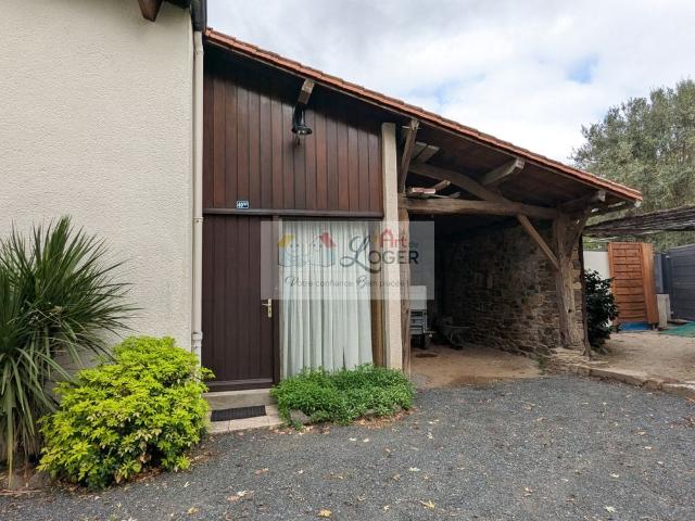 Location Appartement 3 pièces 83m² LE PALLET 44330