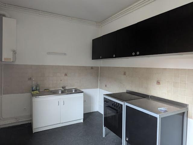 Location Appartement 3 pièces 80 m2 Charleville mezieres