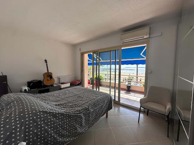 Location Appartement 3 pièces 80 m2 Le Lavandou