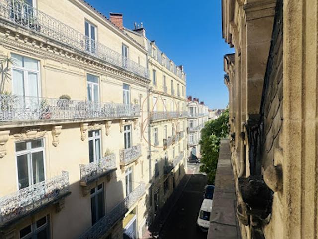 Location Appartement 3 pièces 80 m2 Montpellier