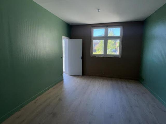 Location Appartement 3 pièces 80 m2 Orbec