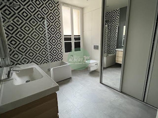 Location Appartement 3 pièces 80 m2 Sainte Adresse