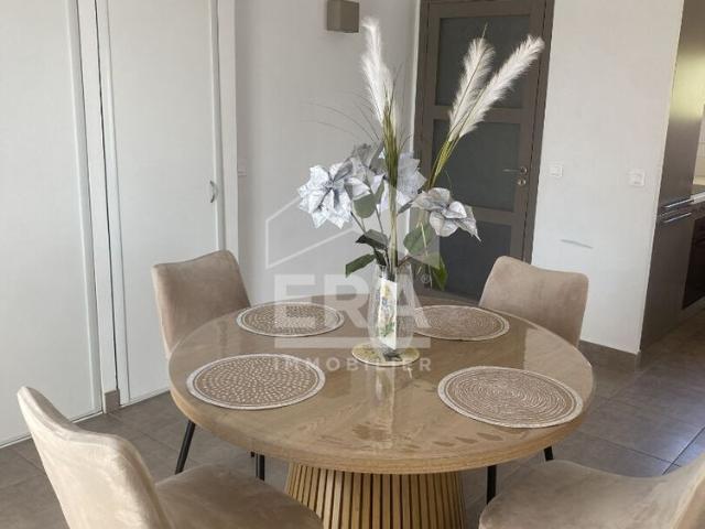 Location Appartement 3 pièces 80m²