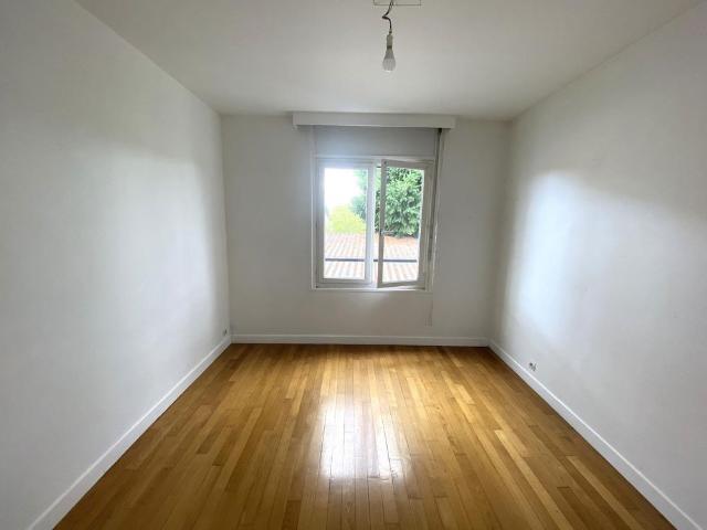 Location Appartement 3 pièces 80m²