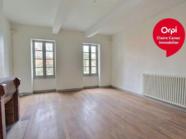 Location Appartement 3 pièces 80m² CASTRES 81100