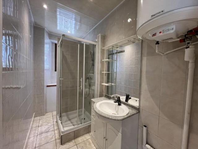 Location Appartement 3 pièces 80m² CHAMBERY 73000