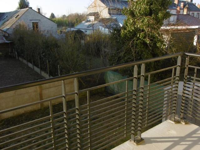 Location Appartement 3 pièces 80m² ST DENIS EN VAL 45560