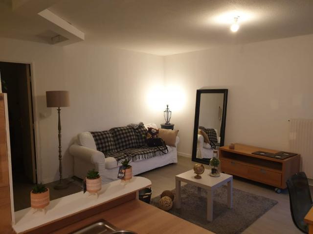 Location Appartement 3 pièces 80m² VILLENEUVE D ASCQ 59650