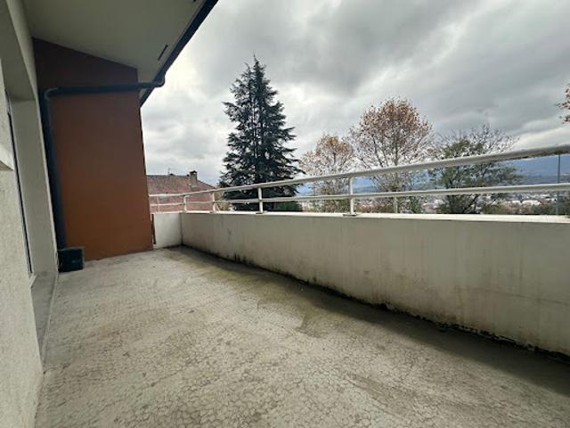 Location Appartement 3 pièces 81.23 m2 Chambery