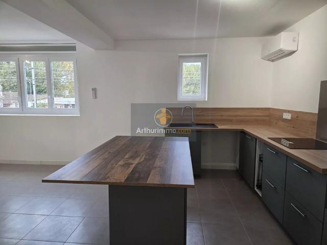 Location Appartement 3 pièces 81 m2 à Pont Saint Esprit