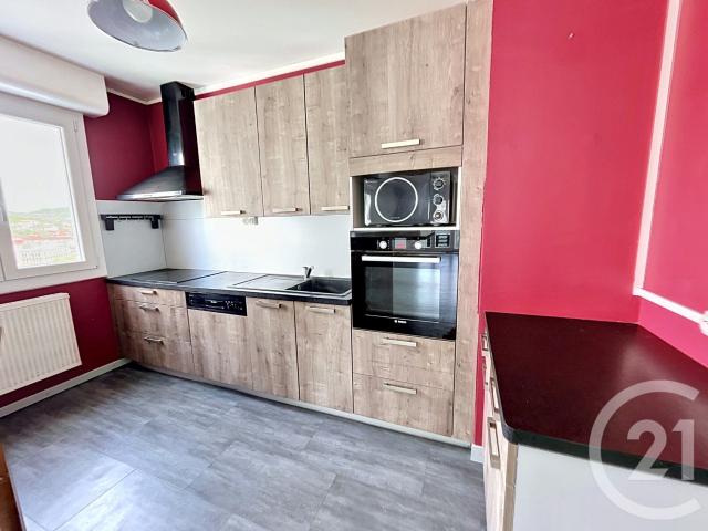 Location Appartement 3 pièces 81m² CLERMONT FERRAND 63000