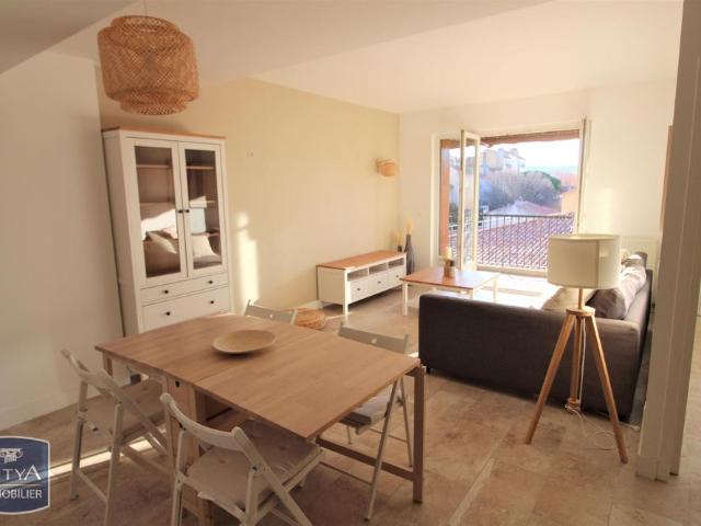 Location Appartement 3 pièces 81m² AIX EN PROVENCE 13100