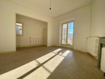Location Appartement 3 pièces 81m² AVIGNON 84000