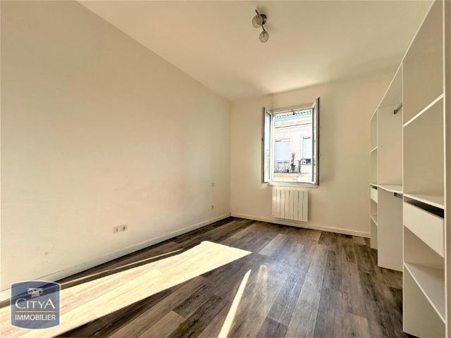 Location Appartement 3 pièces 81m² LA ROCHE CHALAIS 24490