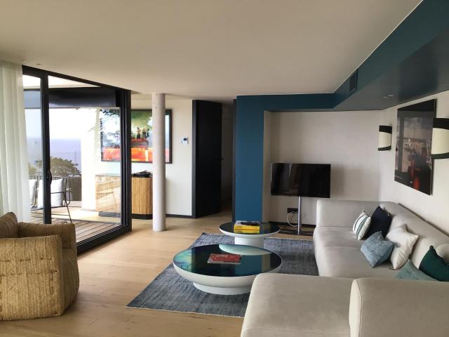 Location Appartement 3 pièces 81m² MARSEILLE 7ème