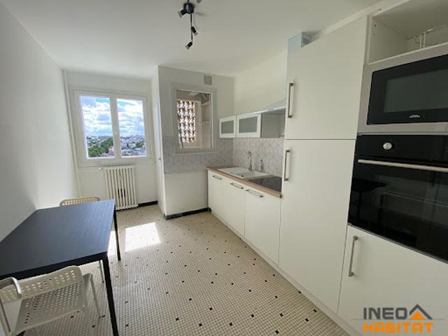 Location Appartement 3 pièces 82.24 m2 Rennes