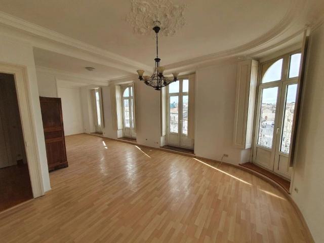 Location Appartement 3 pièces 82 m2 à Montpellier