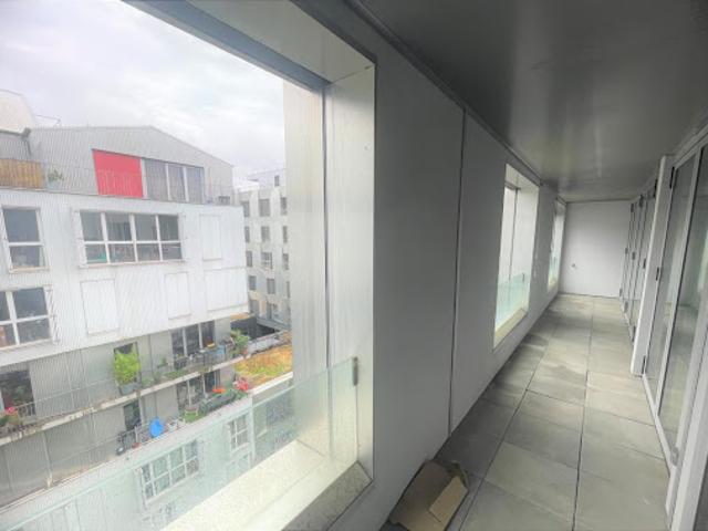 Location Appartement 3 pièces 82 m2 Paris 19ème