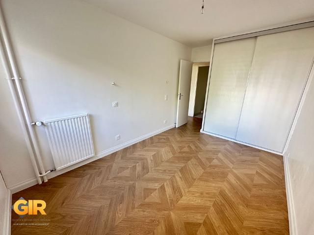 Location Appartement 3 pièces 82m² RENNES 35000
