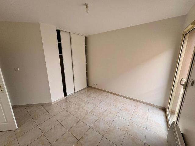Location Appartement 3 pièces 87m² AUBENAS 07200