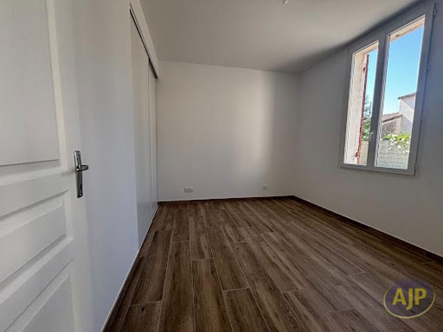 Location Appartement 3 pièces 84.39 m2 Saint Denis de Pile