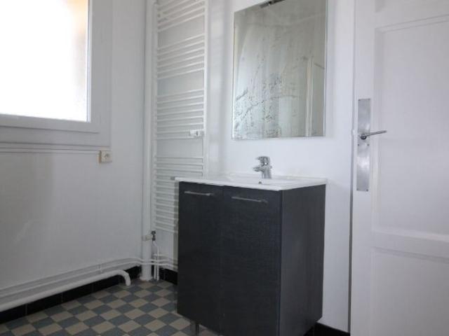 Location Appartement 3 pièces 84m²