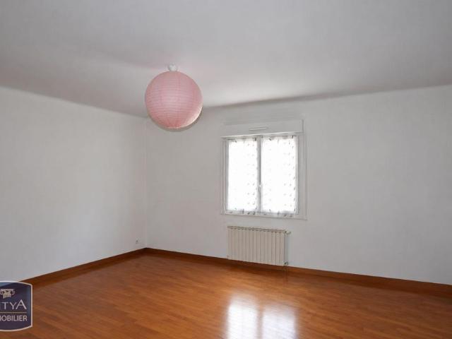 Location Appartement 3 pièces 84m² NERAC 47600
