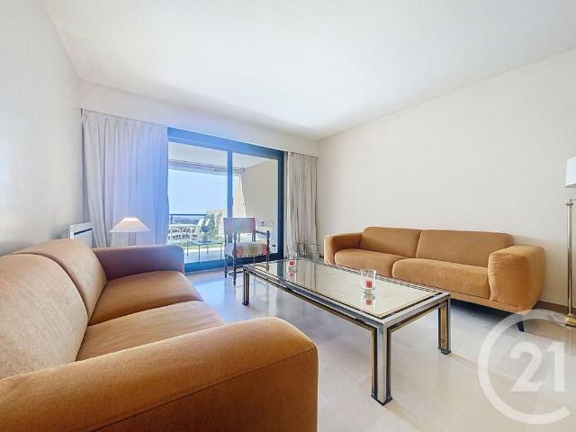 Location Appartement 3 pièces 84m² NICE 06300