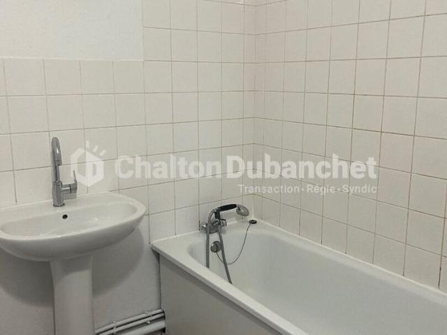 Location Appartement 3 pièces 85m²