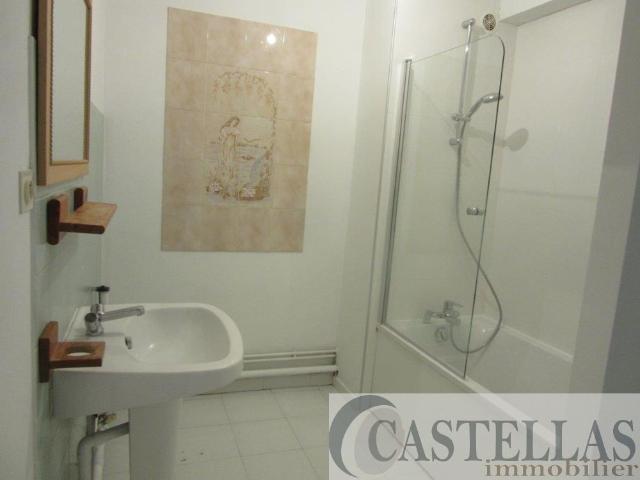 Location Appartement 3 pièces 85m² CARNOUX EN PROVENCE 13470