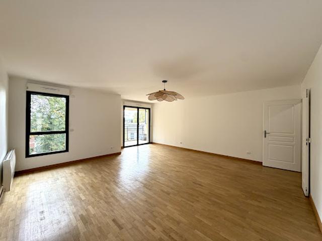 Location Appartement 3 pièces 86.71 m2 Senlis