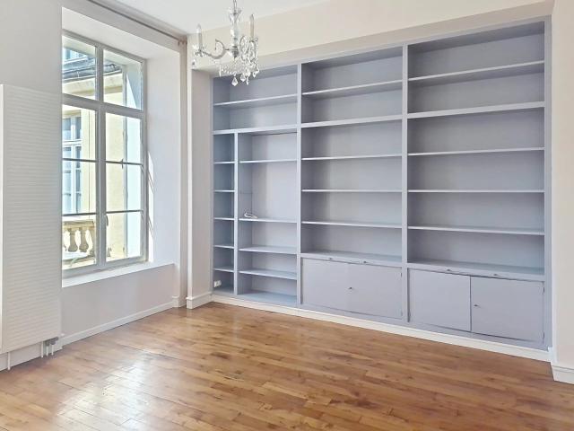 Location Appartement 3 pièces 86 m2 à Laon