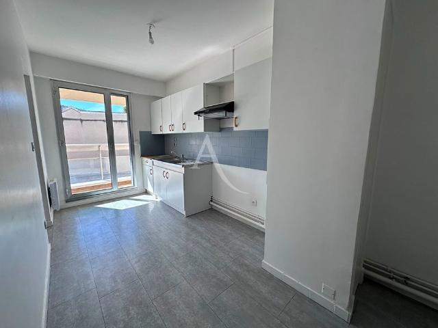 Location Appartement 3 pièces 86m²