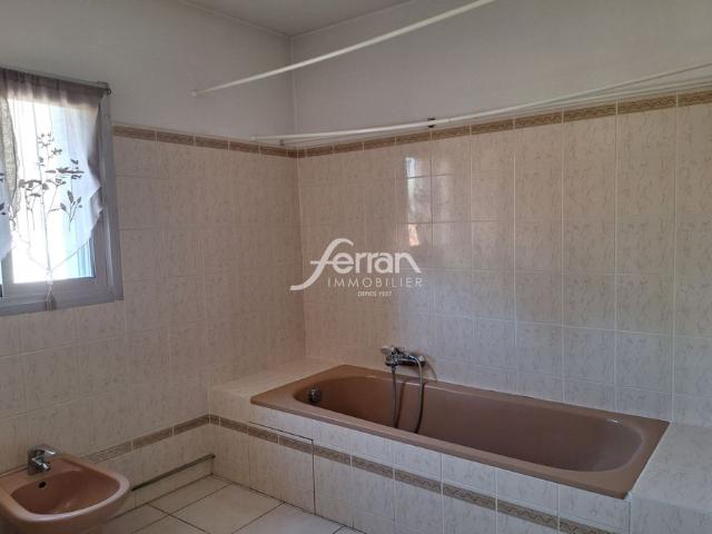 Location Appartement 3 pièces 88m² DRAGUIGNAN 83300