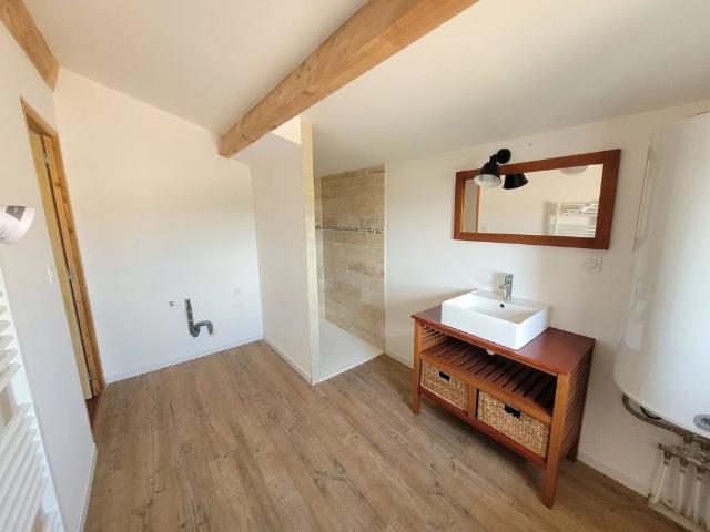 Location Appartement 3 pièces 88m² MANOSQUE 04100