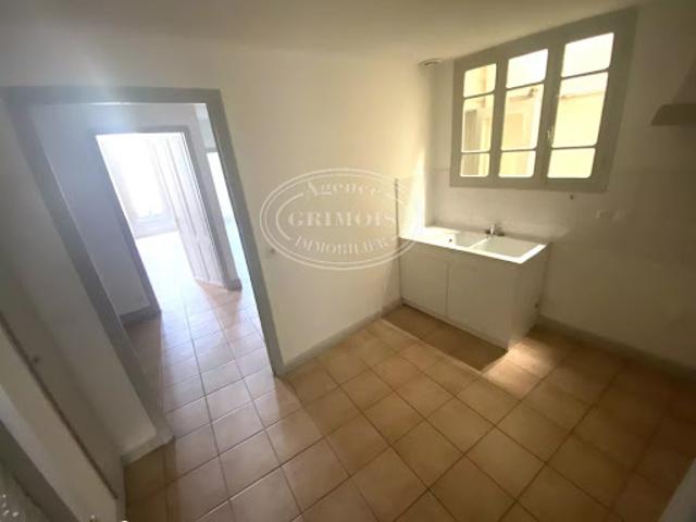 Location Appartement 3 pièces 89.95 m2 Lézignan Corbières