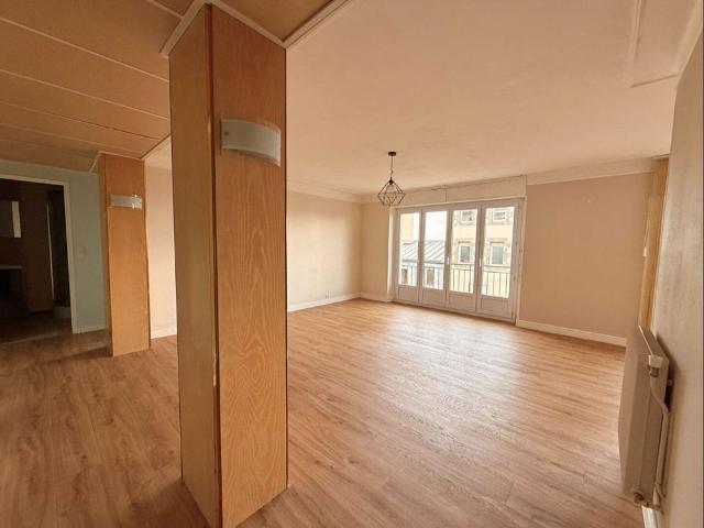 Location Appartement 3 pièces 89m²
