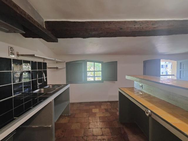 Location Appartement 3 pièces 89m² AIX EN PROVENCE 13100