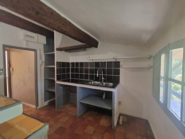 Location Appartement 3 pièces 89m² AIX EN PROVENCE 13100