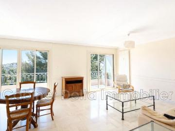 Location Appartement 3 pièces 89m² SANARY SUR MER 83110