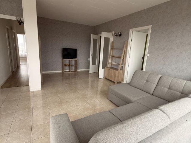 Appartement 3 pièces Soissons 91.58m² 890€ à louer