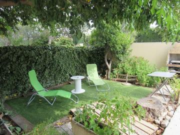 Location Appartement 3 pièces 90 m2 Villeneuve les avignon