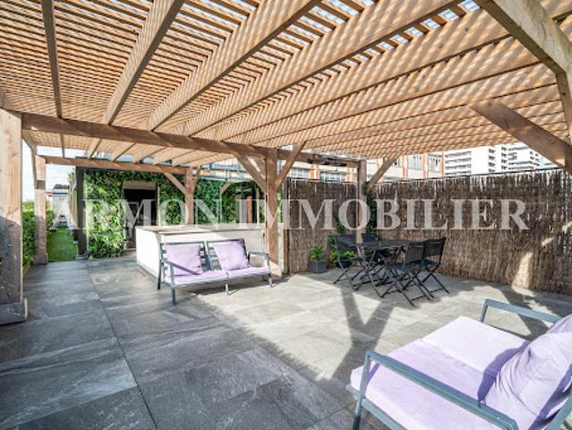Location Appartement 3 pièces 90 m2 Paris 19ème