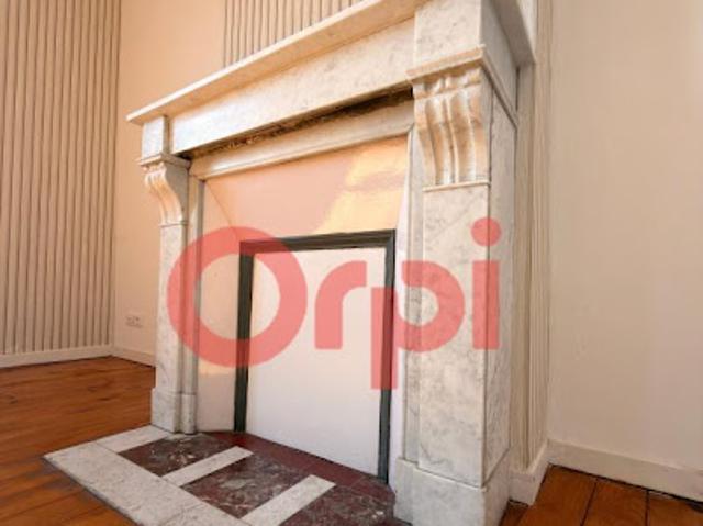 Location Appartement 3 pièces 91.4 m2 Peronne