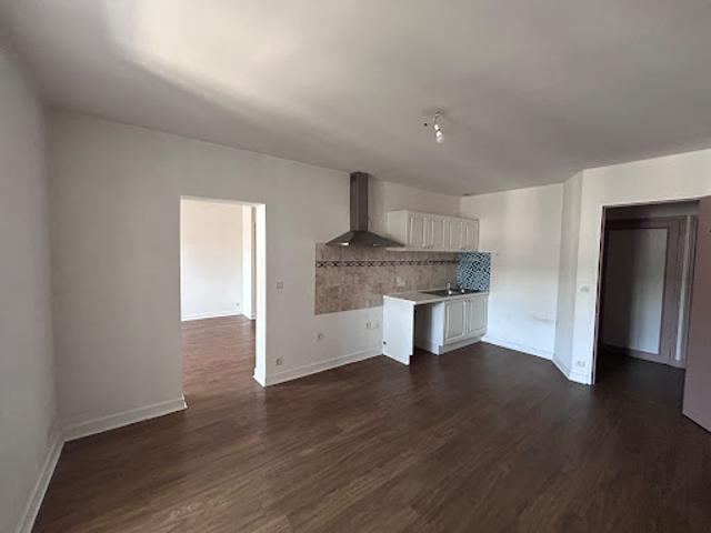 Location Appartement 3 pièces 91 m2 Souillac